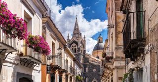 The pistachio of Bronte experience and Randazzo